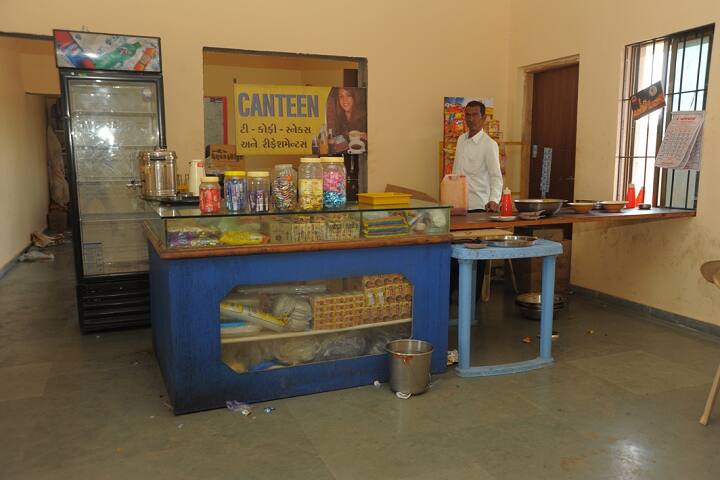 cafeteria